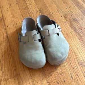 Birkenstock vegan Boston